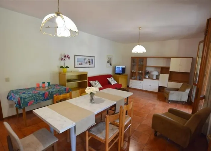 Maria Elena - 28 Pt *